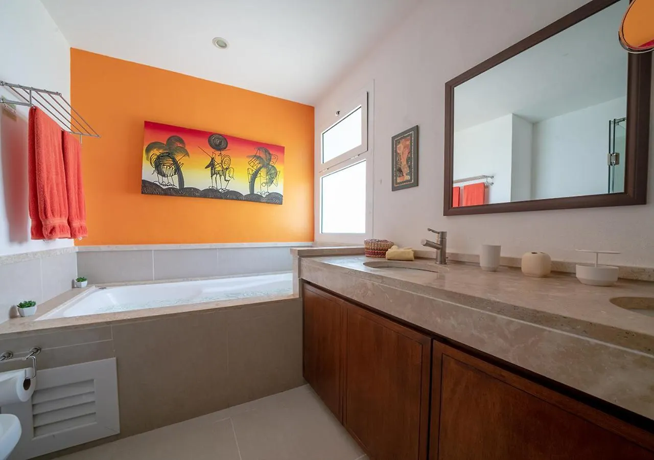 2 Bedroom Condo With Pool & Gym - At Quadra Alea - Xaman 201 Playa del Carmen 0*,