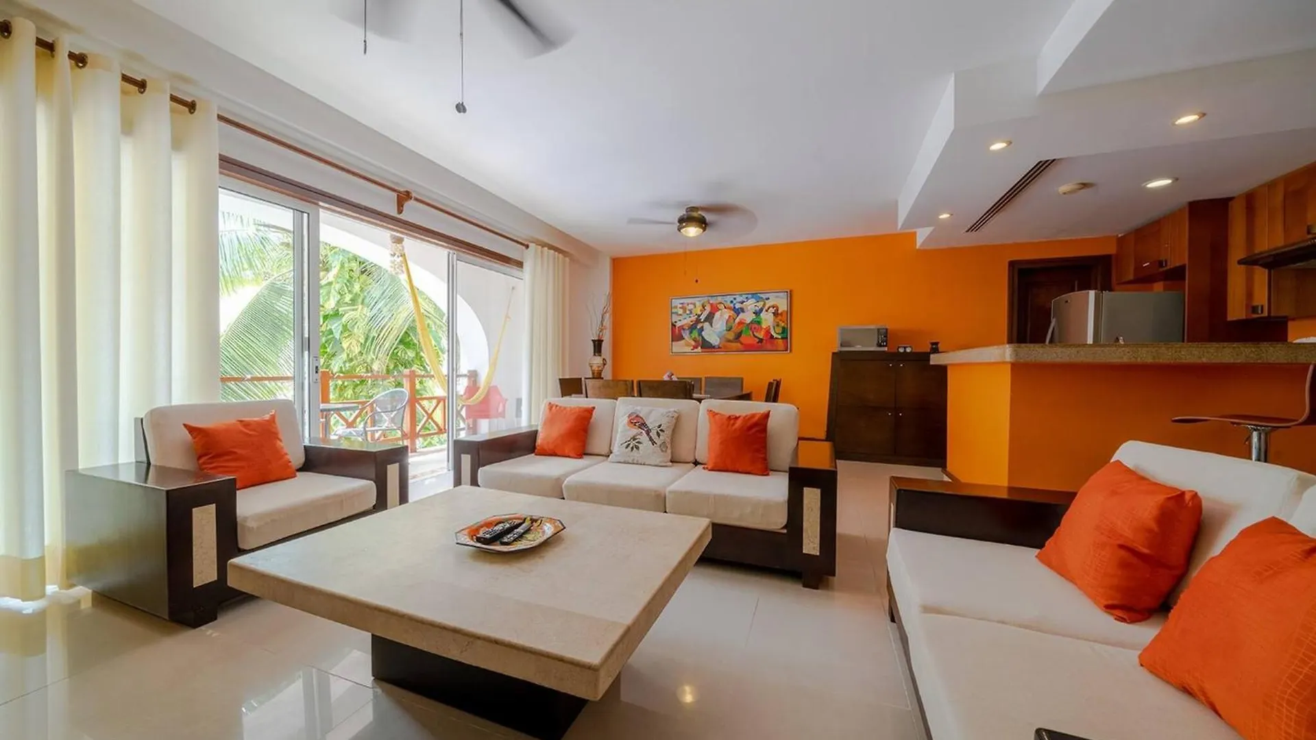 2 Bedroom Condo With Pool & Gym - Calm Near To The Beach - At Quadra Alea - Xaman 201 Playa del Carmen