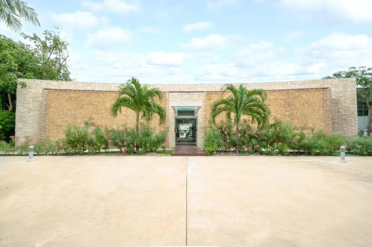 2 Bedroom Condo With Pool & Gym - At Quadra Alea - Xaman 201 Playa del Carmen Mexico