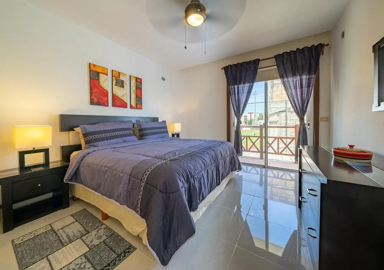 2 Bedroom Condo With Pool & Gym - At Quadra Alea - Xaman 201 Playa del Carmen