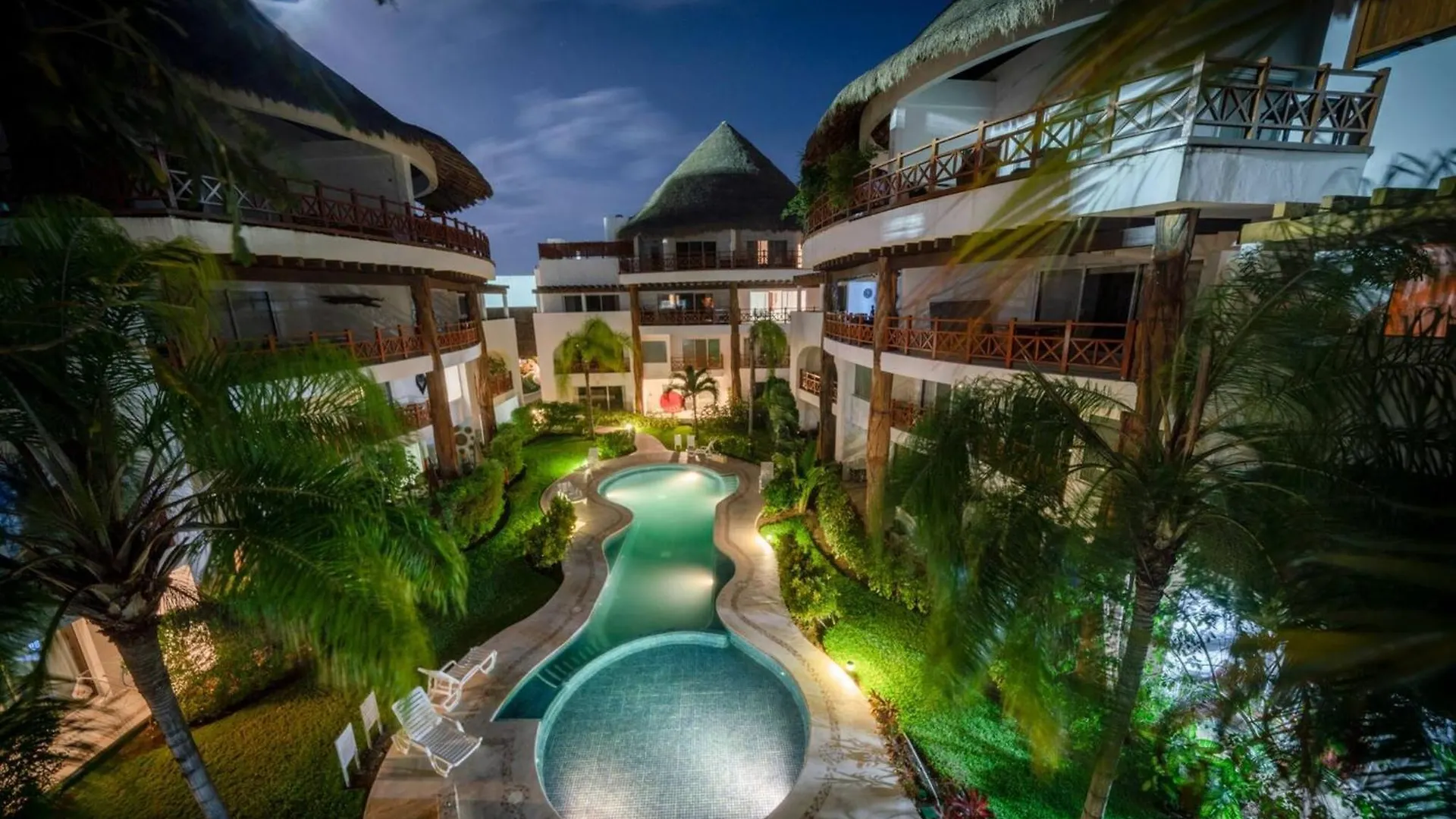 2 Bedroom Condo With Pool & Gym - Calm Near To The Beach - At Quadra Alea - Xaman 201 Playa del Carmen 0*,